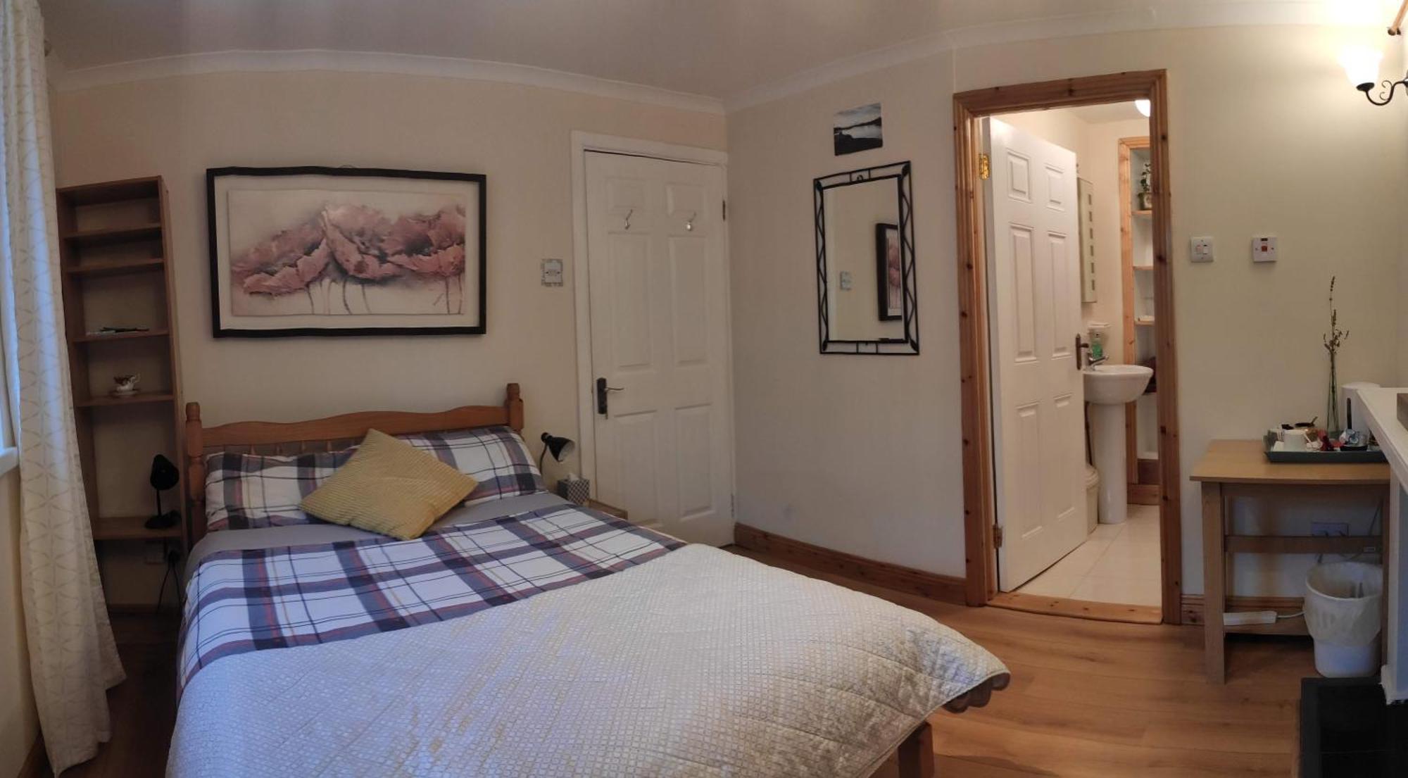 Bernie'S Place Castlebar Εξωτερικό φωτογραφία