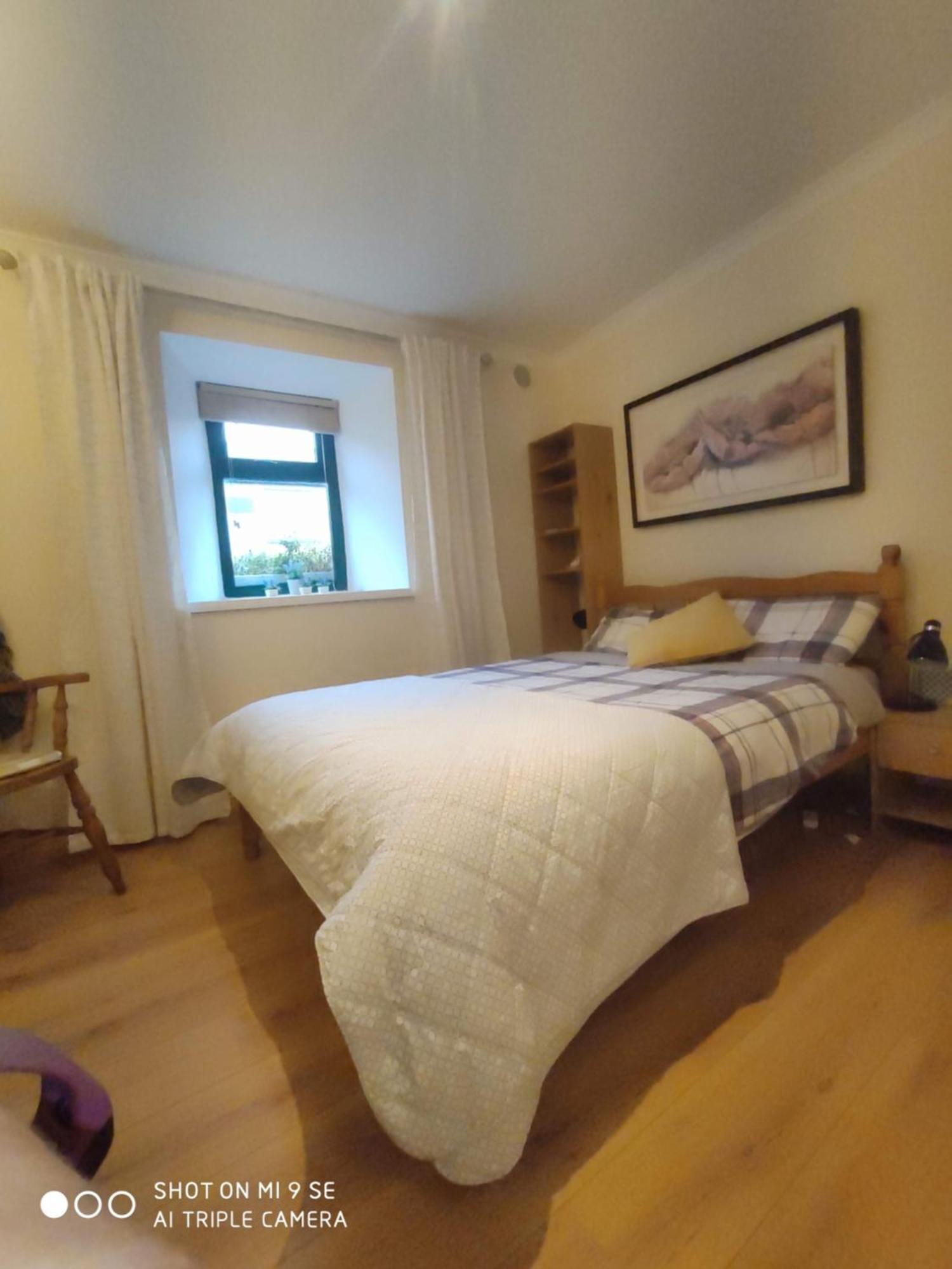 Bernie'S Place Castlebar Εξωτερικό φωτογραφία