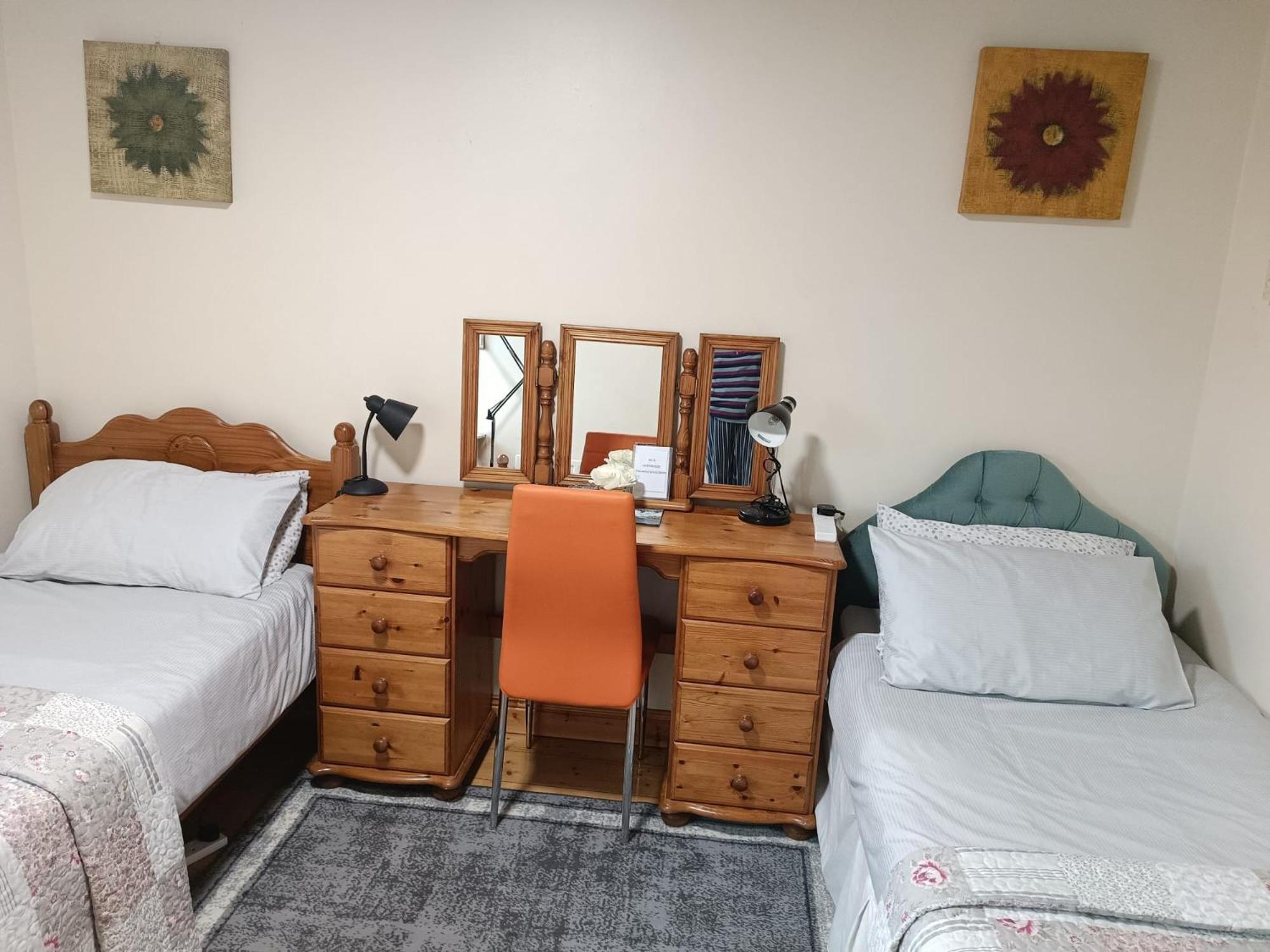 Bernie'S Place Castlebar Εξωτερικό φωτογραφία