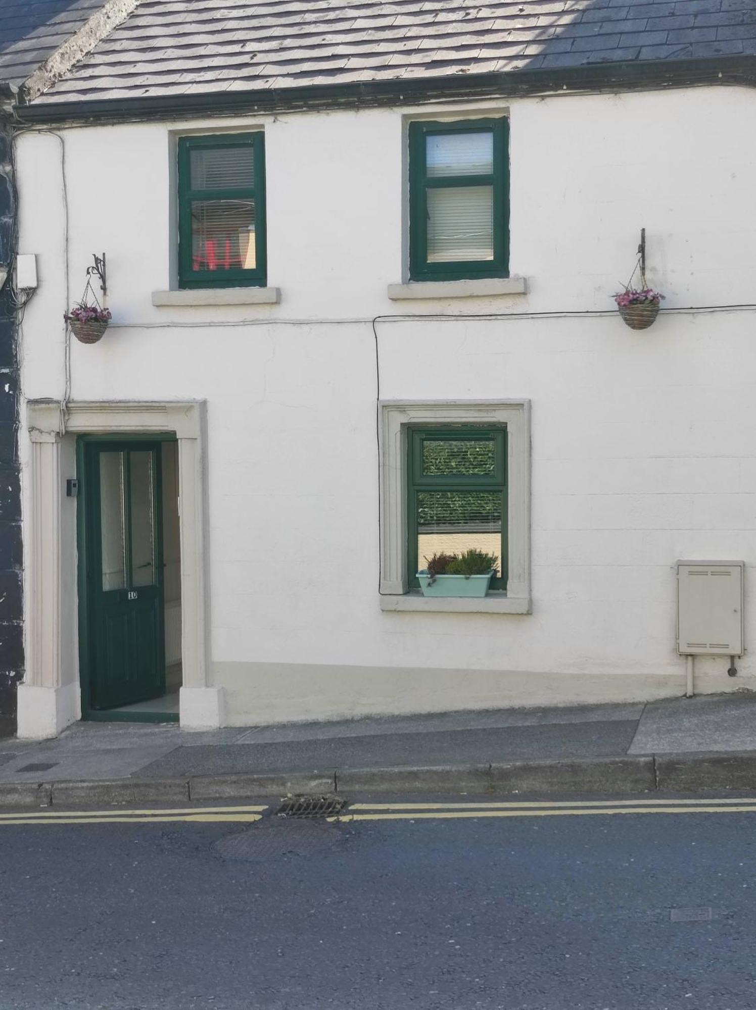 Bernie'S Place Castlebar Εξωτερικό φωτογραφία